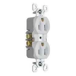Pass and Seymour TradeMaster 3232WCP Duplex Receptacle 2-Pole 15 A 125 V