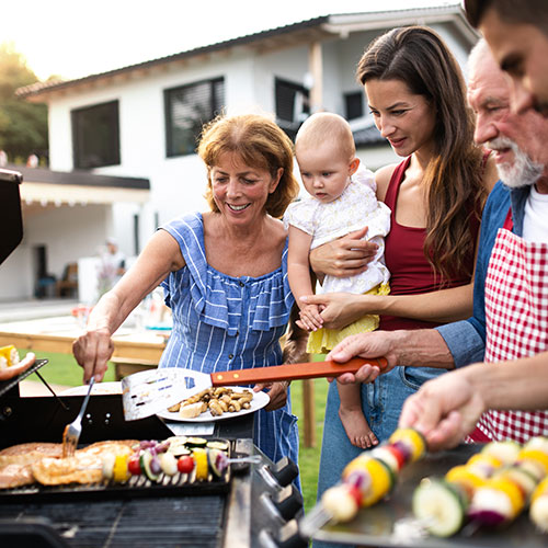 Grills & Grill Accessories