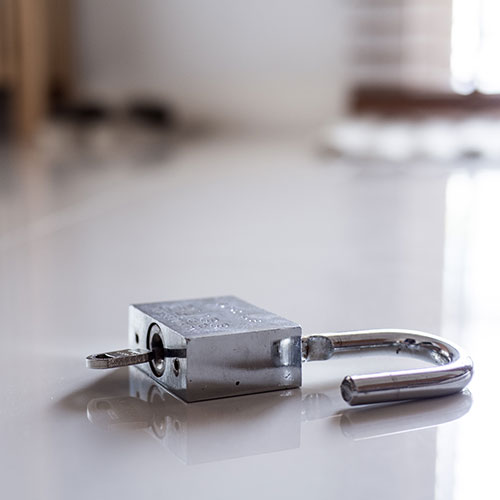 Chain, Rope & Padlocks