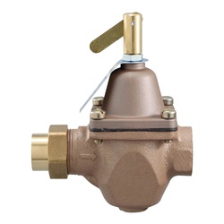WATTS 0950001 Pressure Regulating Valve, 1/2 in Connection