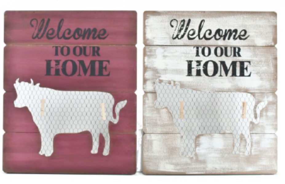 Wood/Mesh Cow Welcome Sign